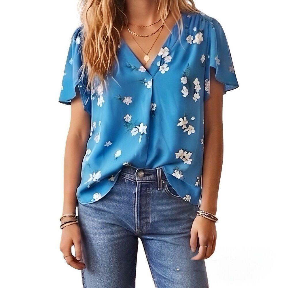 Hilary Radley Blouse Top Large Short Sleeve Blue Floral V neck Cottagecore Boho